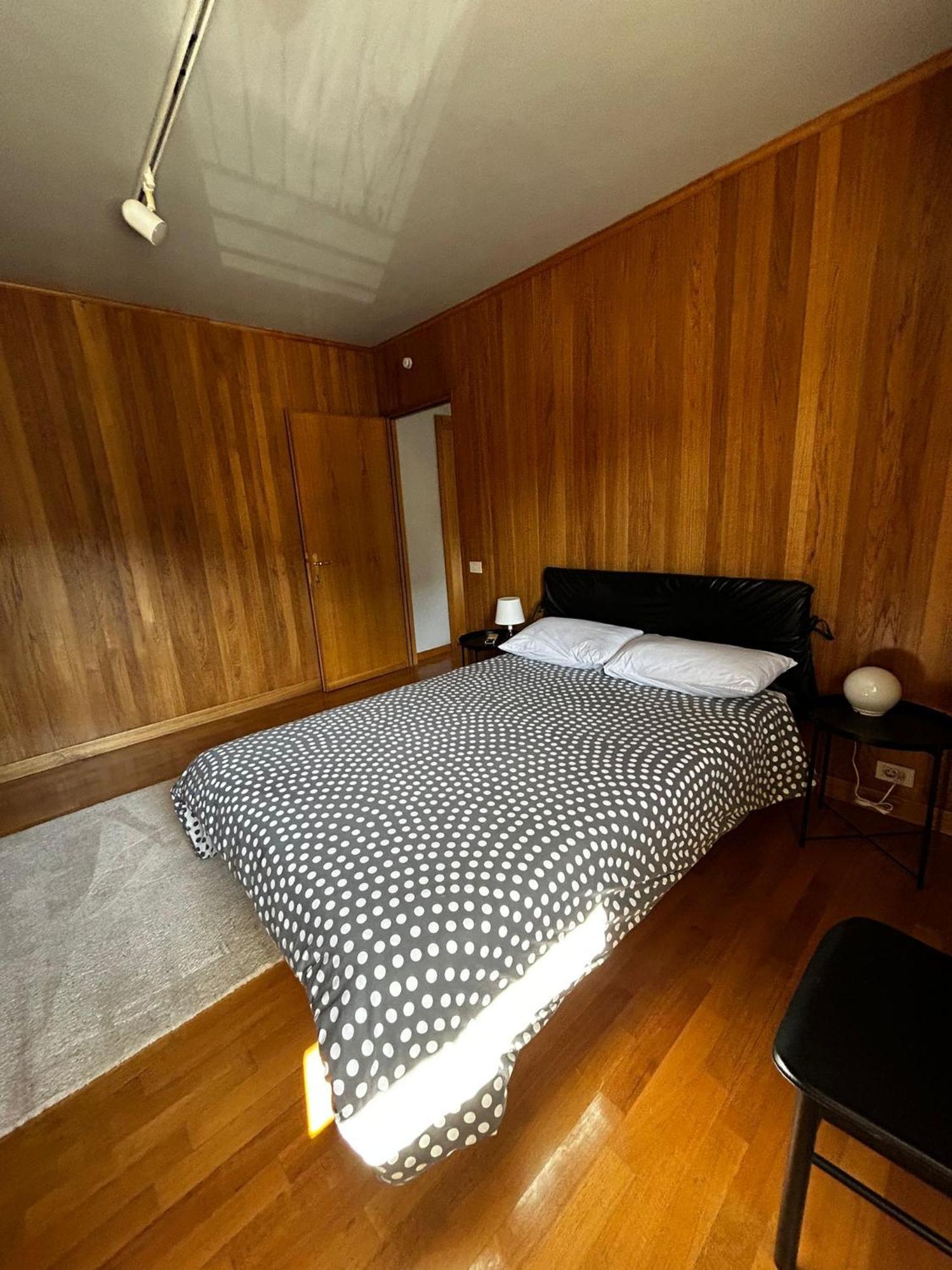 The Attic Apartment Rom Eksteriør billede